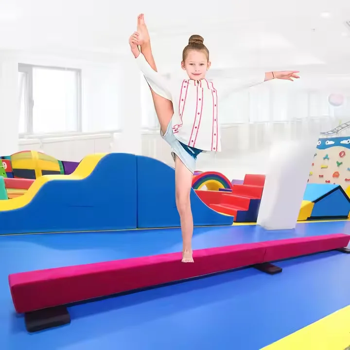 Attrezzatura per divertimento  - Outdoor Sports Hall recensione e prezzo