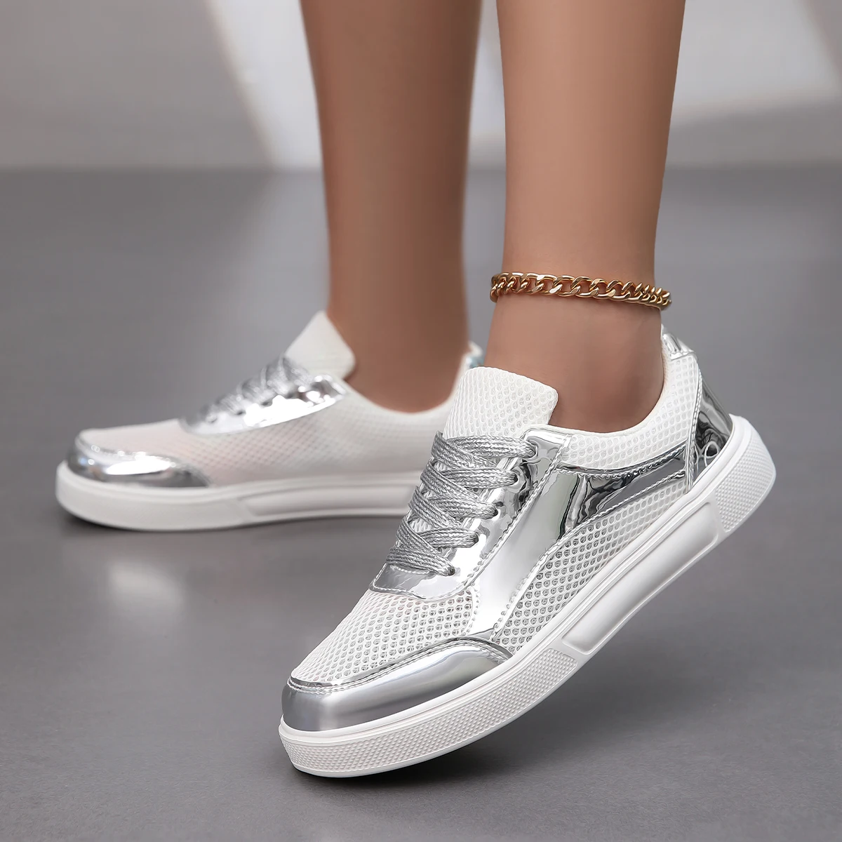 Nuove Sneakers da Donna Moda A - Outdoor Sport Lights recensione e prezzo
